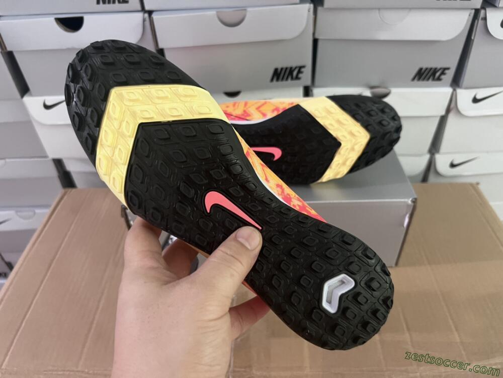 Nike Air Zoom Mercurial Vapor 16 Elit TF Low-Tops Soccer Shoes - Yellow/Black/Red