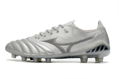 Mizuno Morelia Neo 3 FG Low-Tops Soccer Cleats - Silver/Black