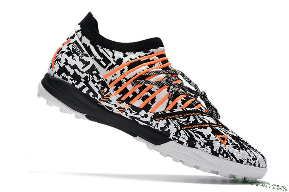 Puma Future Z 1.3 Teazer TF Low-Tops Soccer Shoes - White/Black/Orange 4