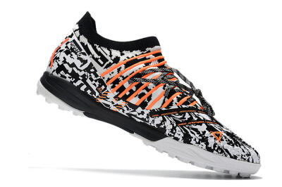 Puma Future Z 1.3 Teazer TF Low-Tops Soccer Shoes - White/Black/Orange