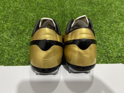 Ronaldo x Nike R9 Mercurial Vapor 3 FG Low-Tops Soccer Cleats - Gold/Black