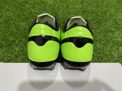 Ronaldo x Nike R9 Mercurial Vapor 3 FG Low-Tops Soccer Cleats - Green/Black
