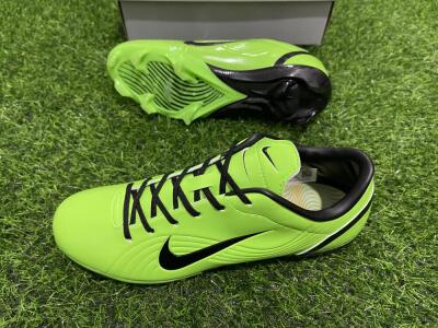 Ronaldo x Nike R9 Mercurial Vapor 3 FG Low-Tops Soccer Cleats - Green/Black