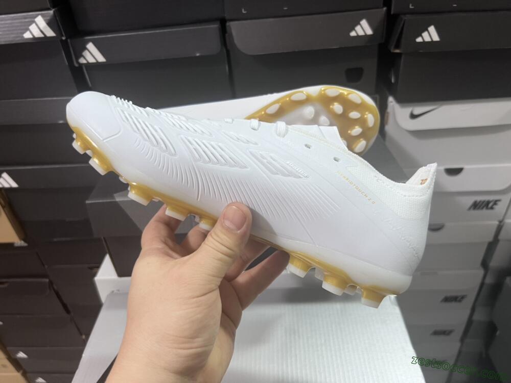 Adidas Predator Elite 24 MG Low-Tops Soccer Cleats - White/Gold