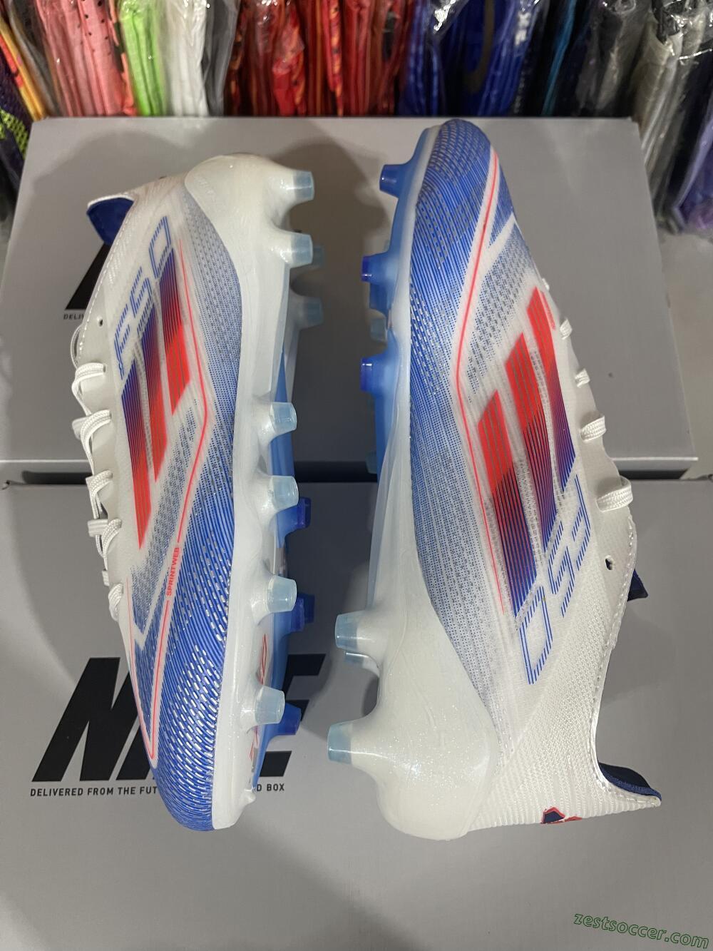 Adidas F50 Elite AG Low-Tops Soccer Cleats - White/Blue/Red