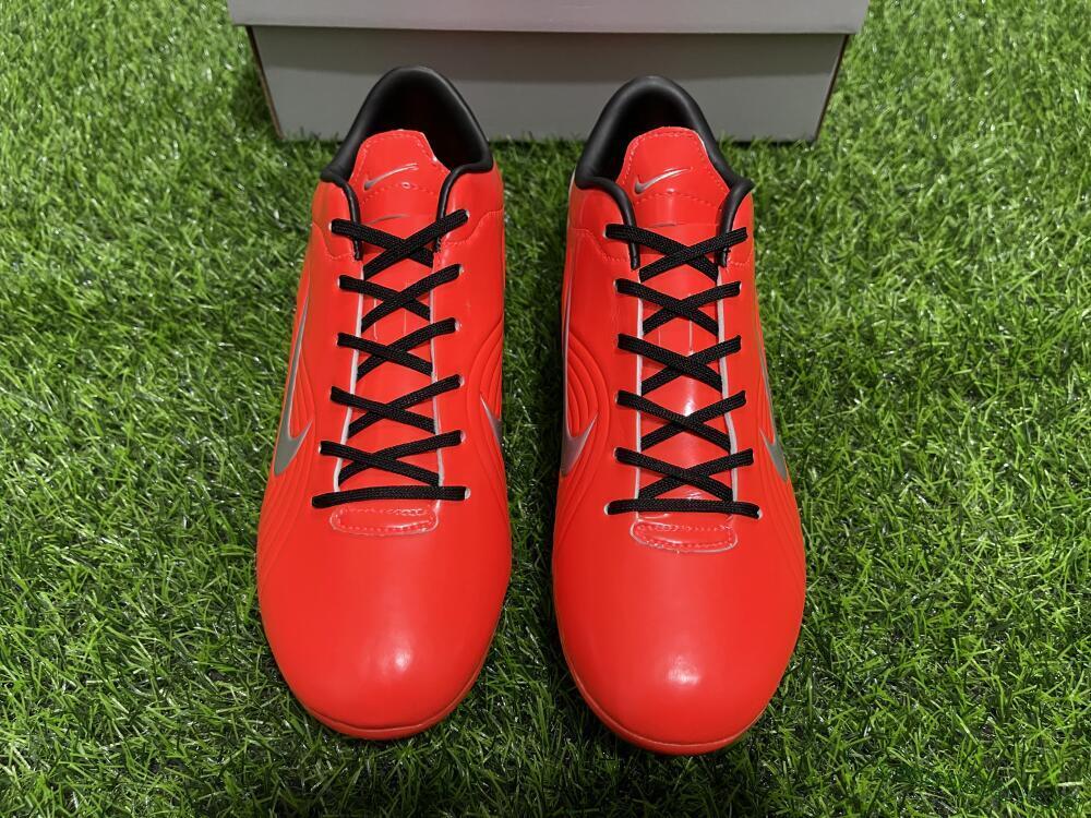 Ronaldo x Nike R9 Mercurial Vapor 3 FG Low-Tops Soccer Cleats - Red/Silver/Black 2