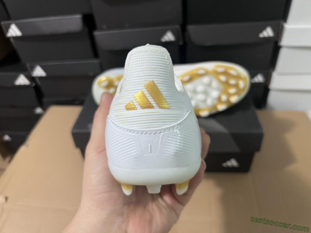 Adidas F50 Elite MG Low-Tops Soccer Cleats - White/Gold
