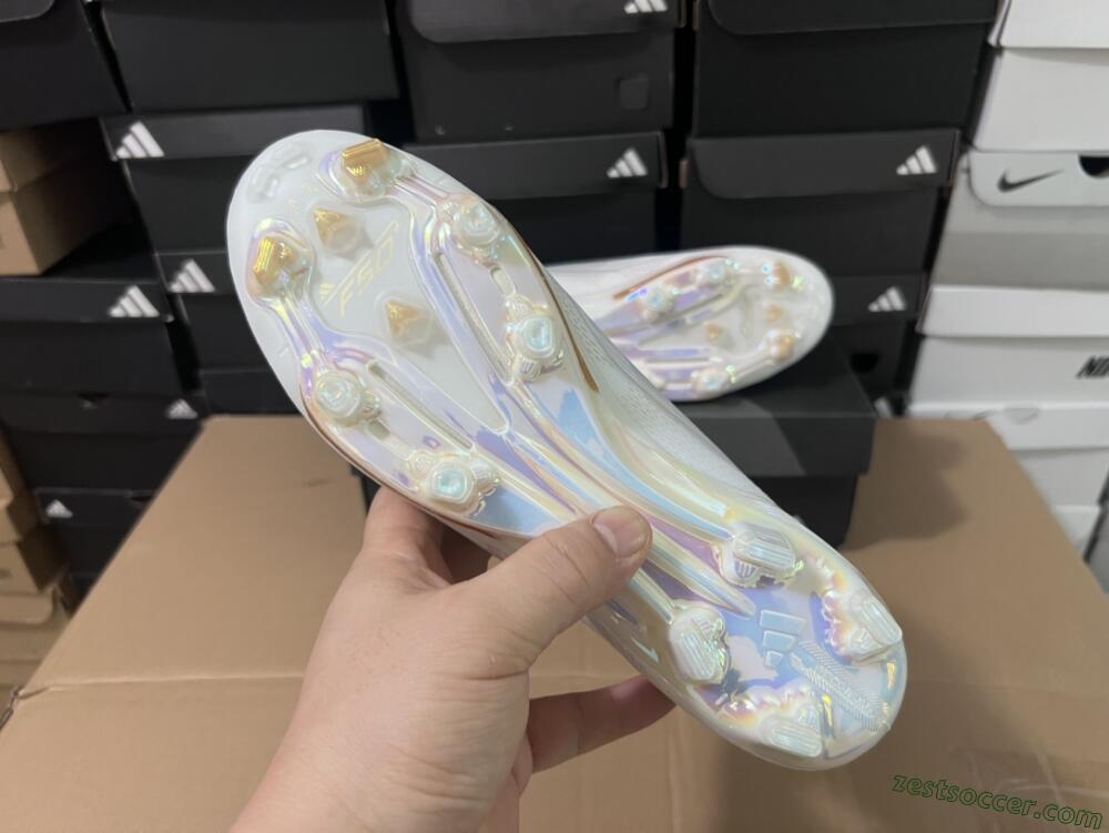 Adidas F50+ Lightstrike Pro Laceless FG Low-Tops Soccer Cleats - Cloud White/Gold Metallic/Cloud White