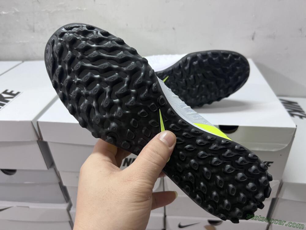 Nike Phantom Luna Elite TF Low-Tops Soccer Shoes - Grey/Yellow/Black
