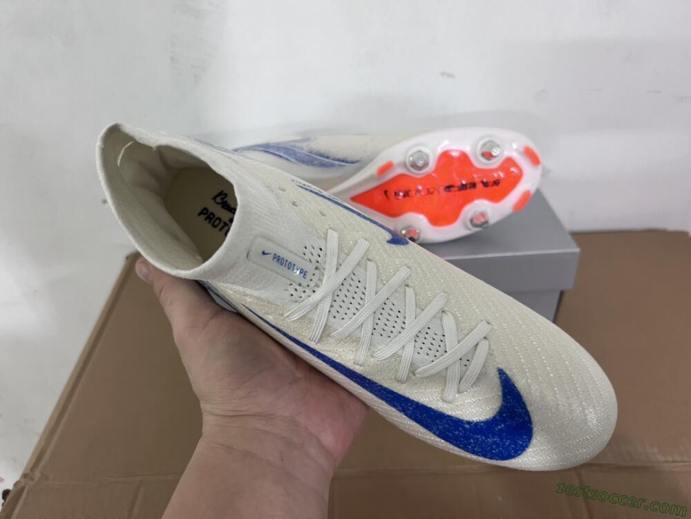 Nike Air Zoom Mercurial Superfly 10 Elite SG High-Tops Soccer Cleats - Beige/White/Blue