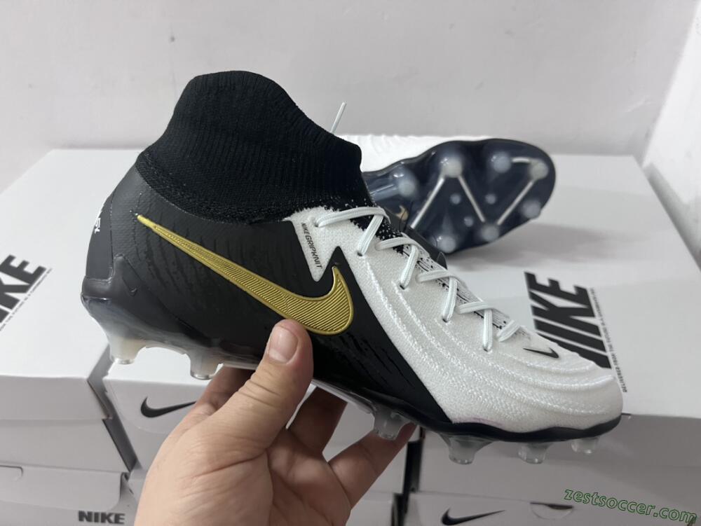 Nike Phantom Luna Elite AG High-Tops Soccer Cleats - White/Black/Gold