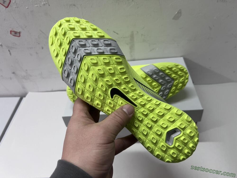 Nike Air Zoom Mercurial Vapor 16 Elite TF Low-Tops Soccer Shoes - Yellow/Black/White