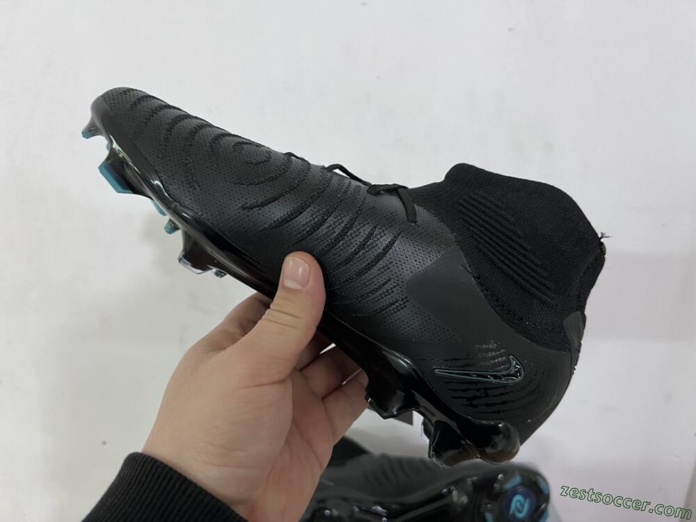Nike Phantom Luna Elite NU FG High-Tops Soccer Cleats - Black/Blue