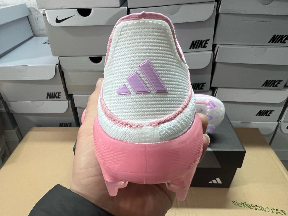Adidas F50 Elite Laceless FG Low-Tops Soccer Cleats - White/Pink/Gold