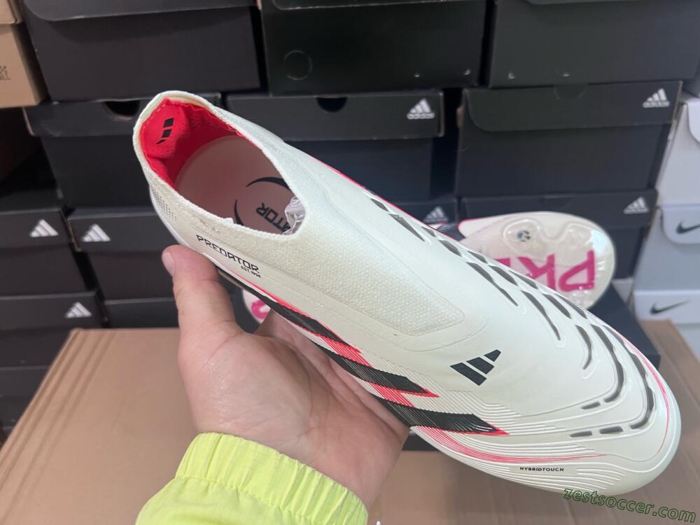 Adidas Predator Elite Laceless FG Low-Tops Soccer Cleats - Beige/Red/Black