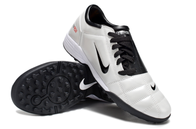 Nike Total 90 II TF Low-Tops Soccer Shoes - Beige/Black/White