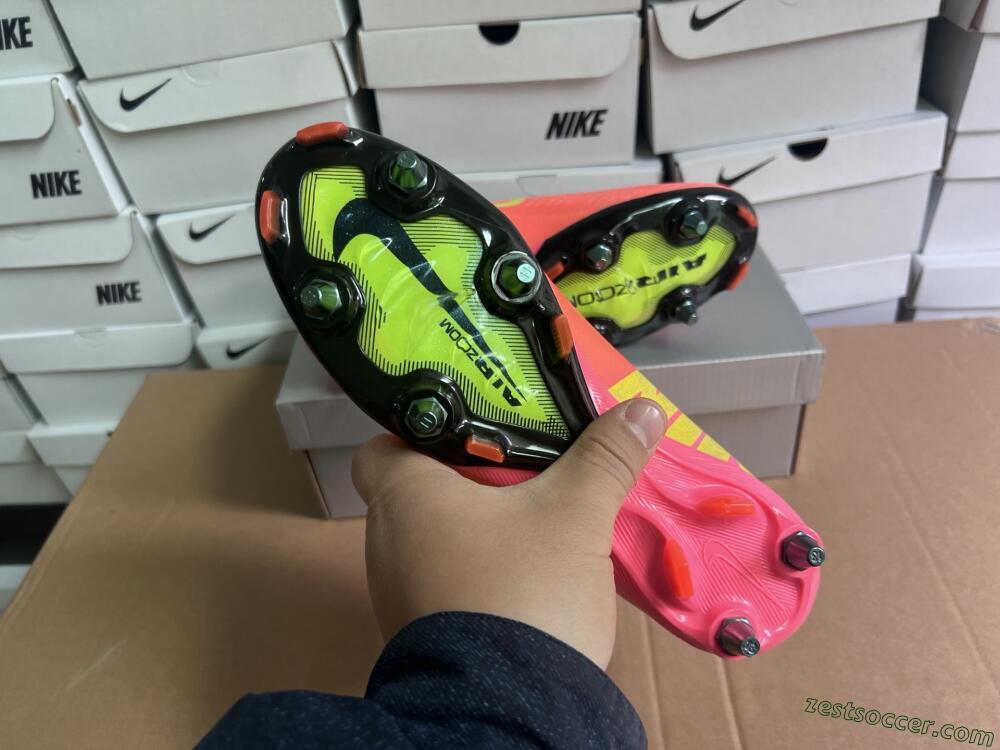 Nike Air Zoom Mercurial Vapor 16 Elite SG Low-Tops Soccer Cleats - Red/Yellow/Black