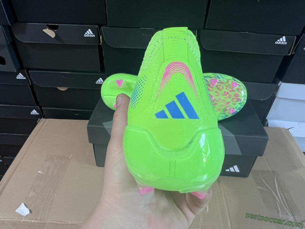 Adidas Predator Elite Laceless FG Low-Tops Soccer Cleats - Yellow/Red/Purple