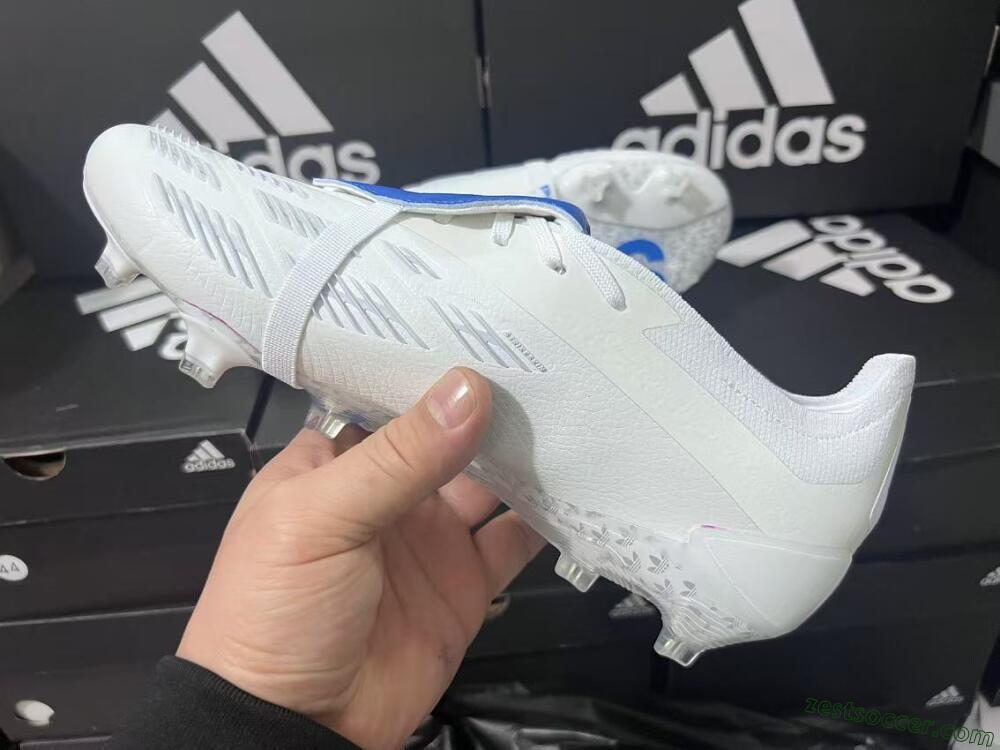 Adidas Predator Elite Foldover Tongue FG Low-Tops Soccer Cleats - Beige/White/Blue