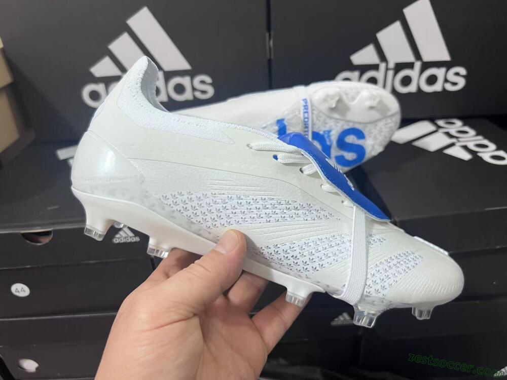Adidas Predator Elite Foldover Tongue FG Low-Tops Soccer Cleats - Beige/White/Blue
