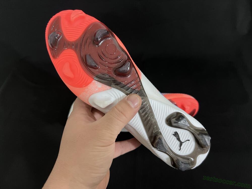 Puma Future 8 Ultimate FG Low-Tops Soccer Cleats - White/Pink/Blue