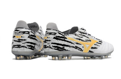 Mizuno Morelia Neo AG Low-Tops Soccer Cleats - White/Black