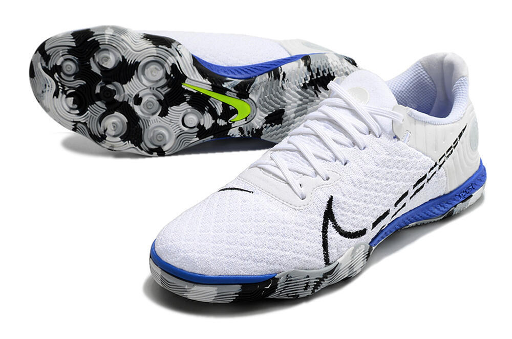 Nike Reactgato IC Low-Tops Soccer Shoes - White/Black/Blue 3