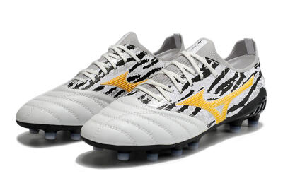 Mizuno Morelia Neo 3 Made in Japan FG Low-Tops Soccer Cleats - White/Black/Yellow