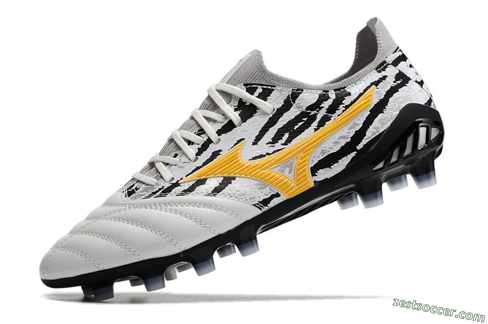 Mizuno Morelia Neo 3 Made in Japan FG Low-Tops Soccer Cleats - White/Black/Yellow 8