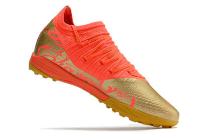 Puma Future Z 1.3 Instinct TF Low-Tops Soccer Shoes - Red/Gold