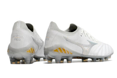 Mizuno Morelia Neo 3 Japan FG Low-Tops Soccer Cleats - White/Yellow
