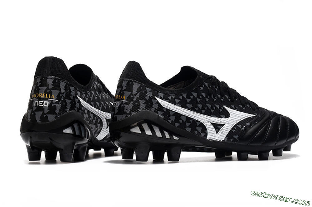 Mizuno Morelia Neo 3 Japan FG Low-Tops Soccer Cleats - Black/White 6