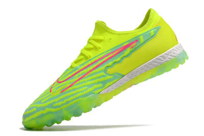 Nike React Phantom GX Pro TF Low-Tops Soccer Shoes - Green/Pink