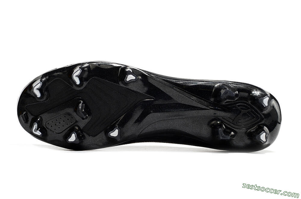 Puma Ultra Ultimate FG Low-Tops Soccer Cleats - Black/Whtie 7