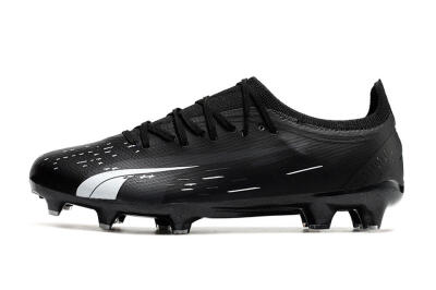 Puma Ultra Ultimate FG Low-Tops Soccer Cleats - Black/Whtie