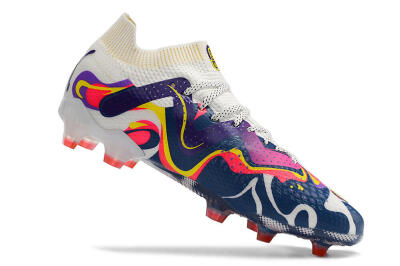 Puma Future Ultimate FG Low-Tops Soccer Cleats - White/Rainbow