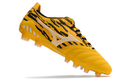 Mizuno Morelia Neo 3 Pro FG Low-Tops Soccer Cleats - Yellow/Black/White