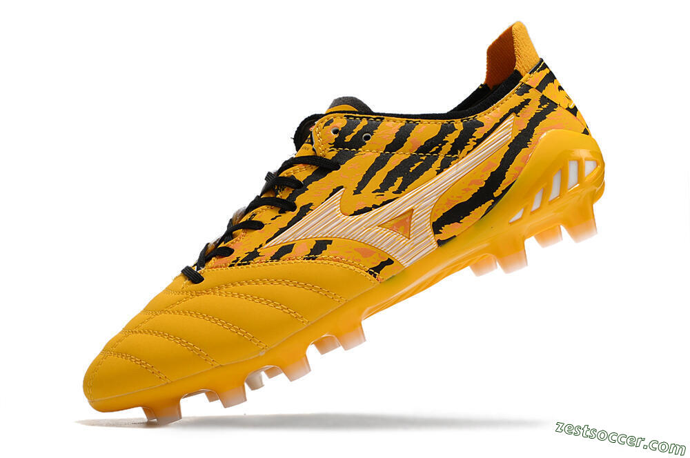 Mizuno Morelia Neo 3 Pro FG Low-Tops Soccer Cleats - Yellow/Black/White 7