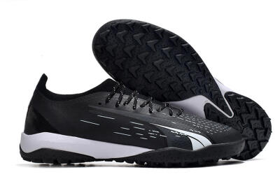 Puma Ultra Ultimate TF Low-Tops Soccer Shoes - Black/White