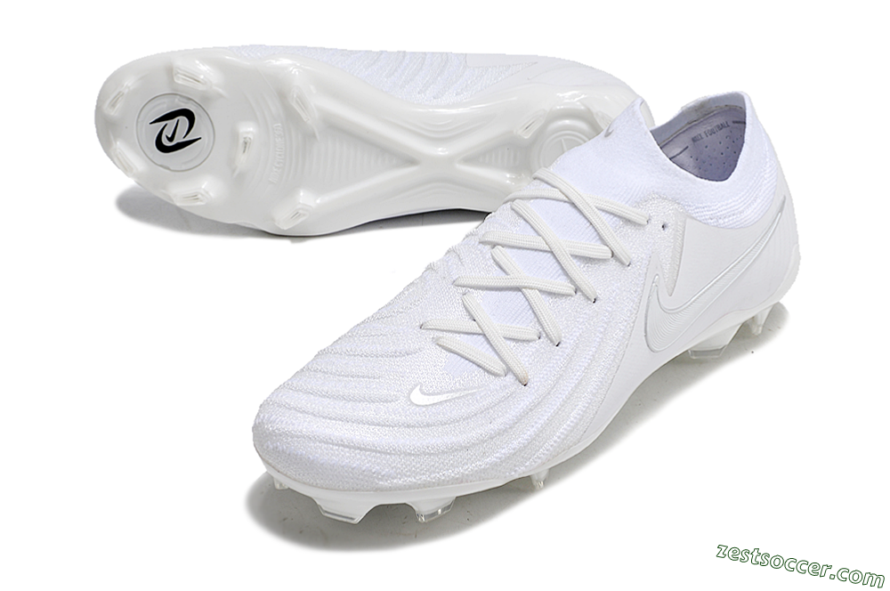 Nike Phantom Luna Elite NU FG Low-Tops Soccer Cleats - White/Black 3
