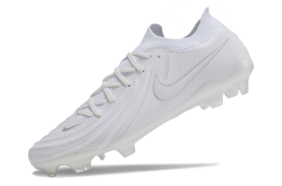 Nike Phantom Luna Elite NU FG Low-Tops Soccer Cleats - White/Black
