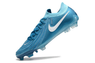 Nike Phantom Luna Elite NU FG Low-Tops Soccer Cleats - Light Blue/White