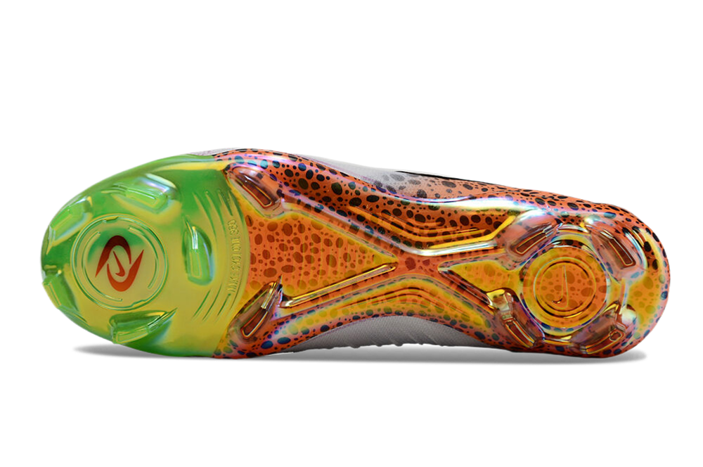 Nike Phantom Luna Elite FG Low-Tops Soccer Cleats - Grey/Orange/Black 7