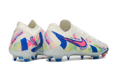 Nike Phantom Luna Elite NU FG Low-Tops Soccer Cleats - Beige/Blue/Yellow/Pink