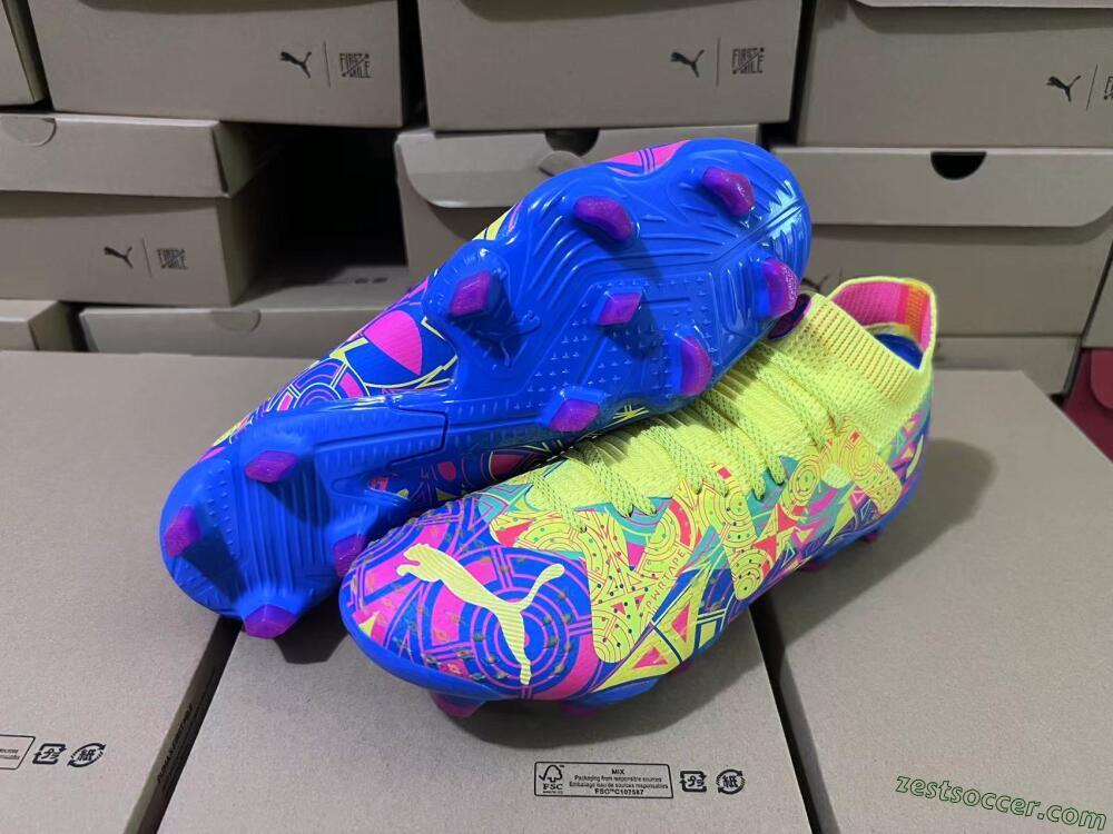 Puma Future Ultimate FG Low-Tops Soccer Cleats - Yellow/Rainbow