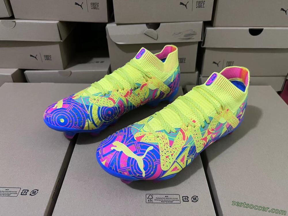 Puma Future Ultimate FG Low-Tops Soccer Cleats - Yellow/Rainbow