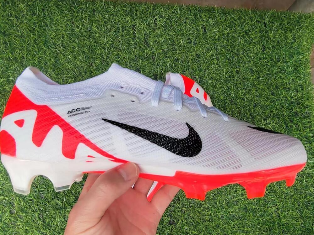 Nike Air Zoom Mercurial Vapor 15 Elite FG Low-Tops Soccer Cleats - White/Black/Red