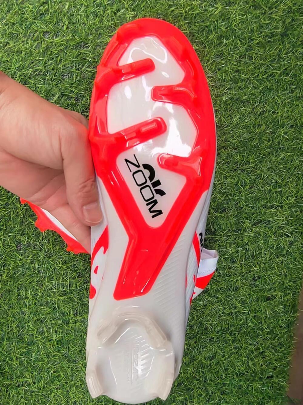 Nike Air Zoom Mercurial Vapor 15 Elite FG Low-Tops Soccer Cleats - White/Black/Red