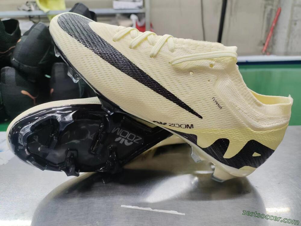 Nike Air Zoom Mercurial Vapor 15 Elite FG Low-Tops Soccer Cleats - Beige/Black