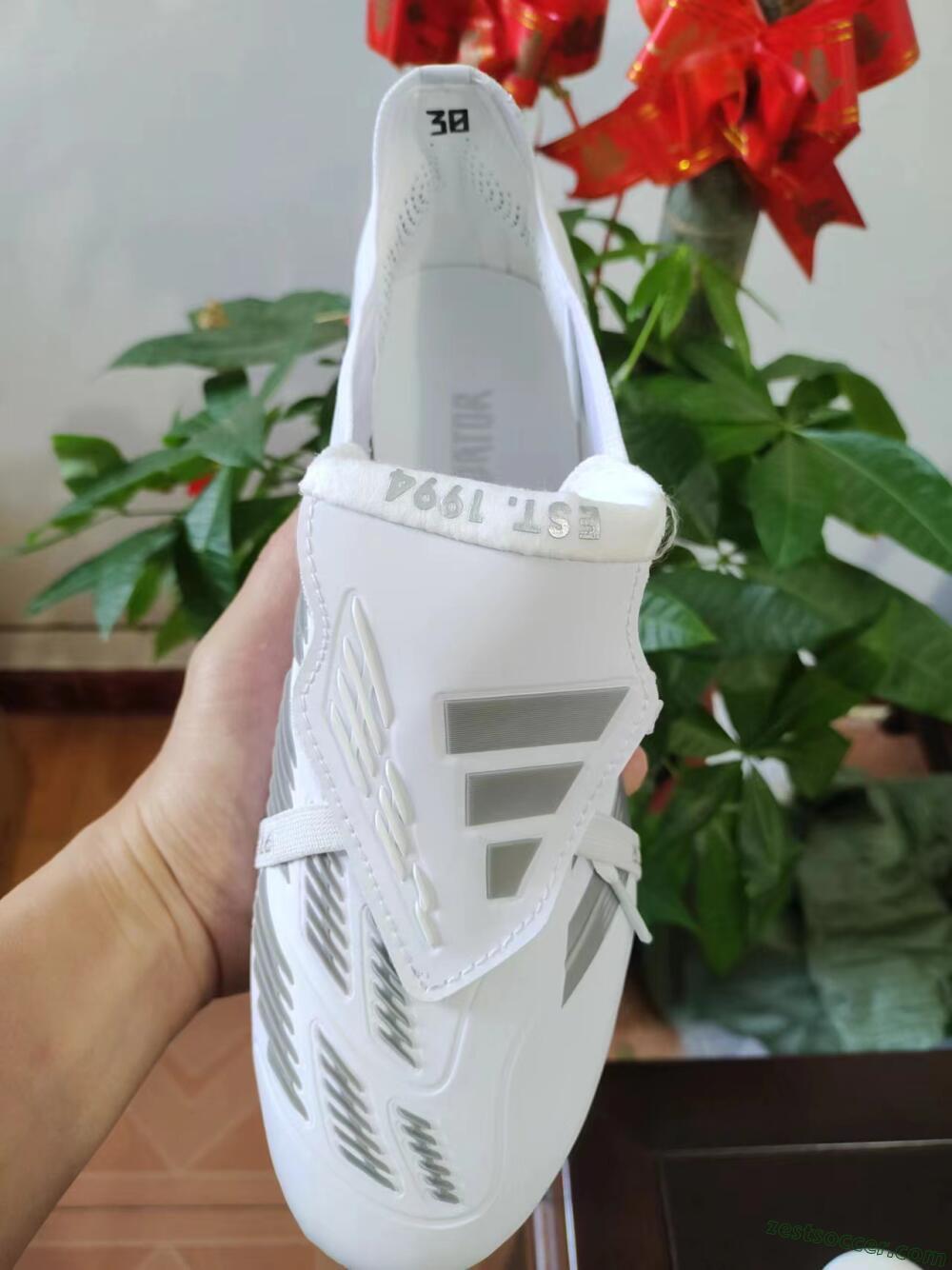 Adidas Predator Elite Foldover Tongue FG Low-Tops Soccer Cleats - White/Grey